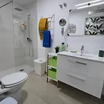 Strelitzia House 라스팔마스
