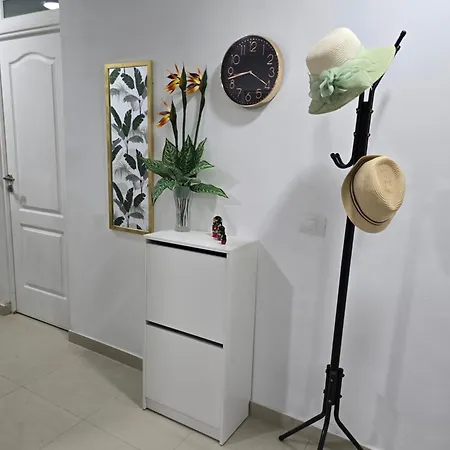 Strelitzia House * Las Palmas / Gran Canaria